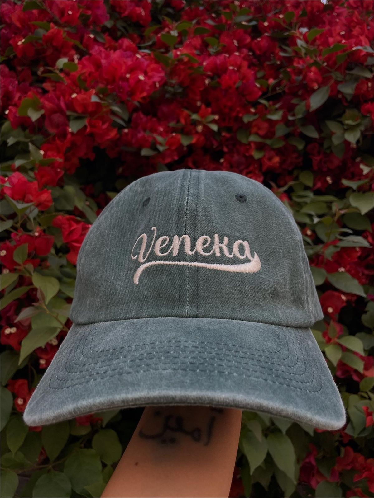 GORRA VENEKA